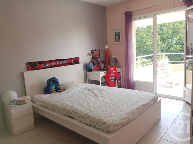maison à vendre - 5 pièces - 132.99 m2 - CARQUEIRANNE - 83 - PROVENCE-ALPES-COTE-D-AZUR - Century 21 Ouest Immo maison à vendre - 5 pièces - 132.99 m2 - CARQUEIRANNE - 83 - PROVENCE-ALPES-COTE-D-AZUR - Century 21 Ouest Immo