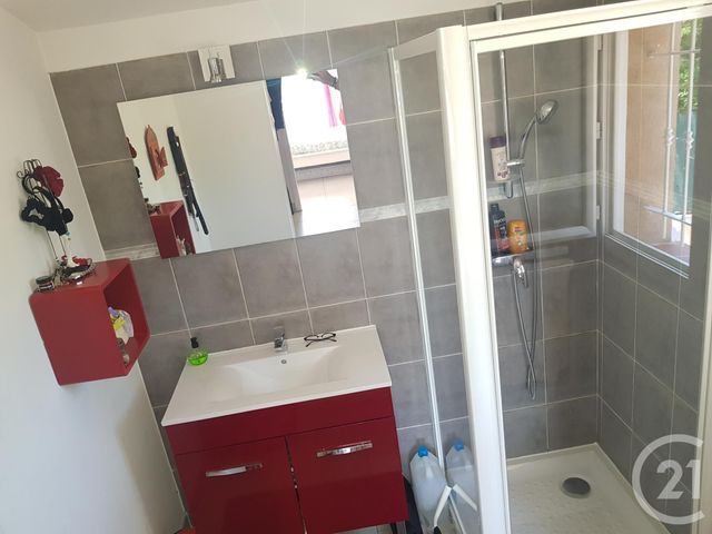 maison à vendre - 5 pièces - 132.99 m2 - CARQUEIRANNE - 83 - PROVENCE-ALPES-COTE-D-AZUR - Century 21 Ouest Immo maison à vendre - 5 pièces - 132.99 m2 - CARQUEIRANNE - 83 - PROVENCE-ALPES-COTE-D-AZUR - Century 21 Ouest Immo
