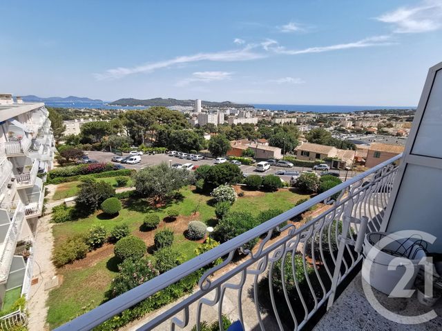 Afficher la photo en grand Appartement F4 à vendre - 4 pièces - 68.24 m2 - LA SEYNE SUR MER - 83 - PROVENCE-ALPES-COTE-D-AZUR - Century 21 Ouest Immo