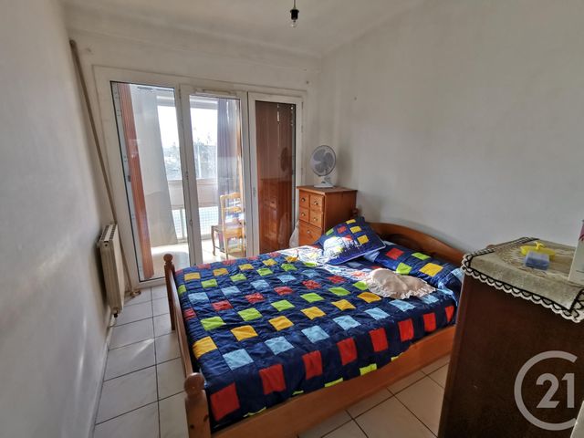 Appartement F4 à vendre - 4 pièces - 66.0 m2 - TOULON - 83 - PROVENCE-ALPES-COTE-D-AZUR - Century 21 Ouest Immo Appartement F4 à vendre - 4 pièces - 66.0 m2 - TOULON - 83 - PROVENCE-ALPES-COTE-D-AZUR - Century 21 Ouest Immo