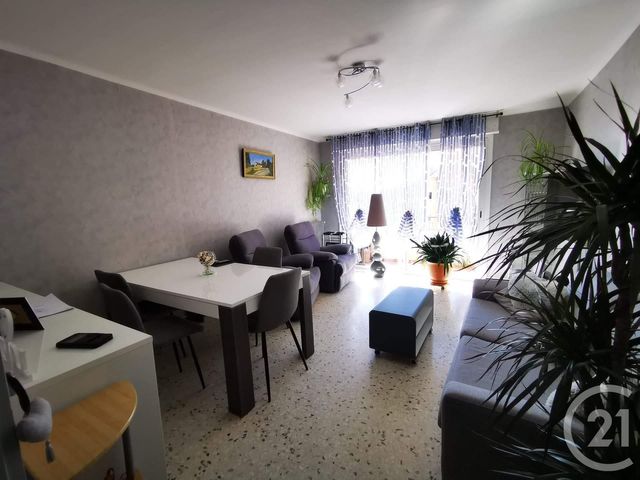 Afficher la photo en grand Appartement F3 à vendre - 3 pièces - 74.0 m2 - TOULON - 83 - PROVENCE-ALPES-COTE-D-AZUR - Century 21 Ouest Immo