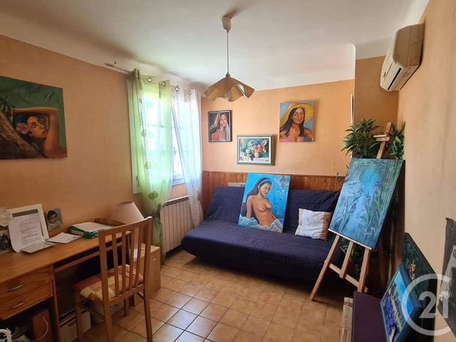 Afficher la photo en grand Appartement F4 à vendre - 4 pièces - 78.0 m2 - TOULON - 83 - PROVENCE-ALPES-COTE-D-AZUR - Century 21 Ouest Immo