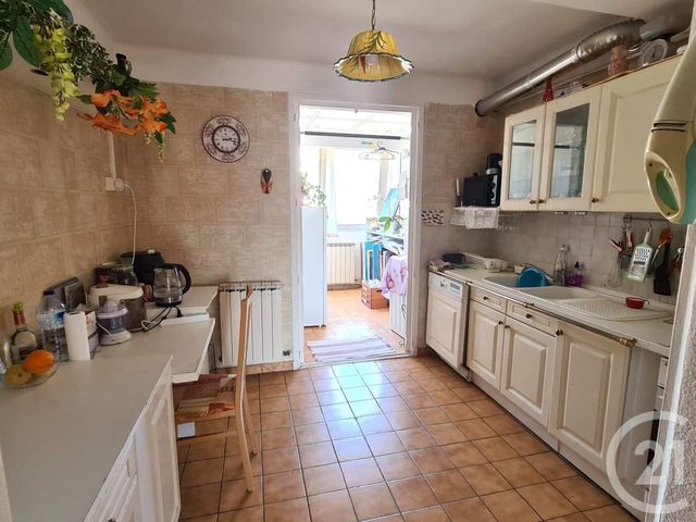 Afficher la photo en grand Appartement F4 à vendre - 4 pièces - 78.0 m2 - TOULON - 83 - PROVENCE-ALPES-COTE-D-AZUR - Century 21 Ouest Immo