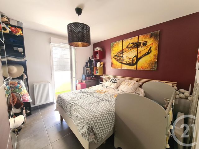 Afficher la photo en grand Appartement F2 à vendre - 2 pièces - 39.1 m2 - LA SEYNE SUR MER - 83 - PROVENCE-ALPES-COTE-D-AZUR - Century 21 Ouest Immo
