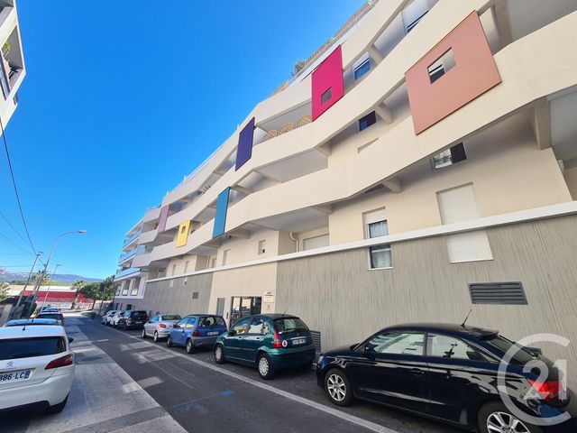 Afficher la photo en grand Appartement F2 à vendre - 2 pièces - 39.1 m2 - LA SEYNE SUR MER - 83 - PROVENCE-ALPES-COTE-D-AZUR - Century 21 Ouest Immo