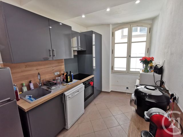 Appartement F4 à vendre - 4 pièces - 88.0 m2 - TOULON - 83 - PROVENCE-ALPES-COTE-D-AZUR - Century 21 Ouest Immo Appartement F4 à vendre - 4 pièces - 88.0 m2 - TOULON - 83 - PROVENCE-ALPES-COTE-D-AZUR - Century 21 Ouest Immo
