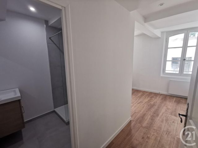 Appartement F4 à vendre - 4 pièces - 88.0 m2 - TOULON - 83 - PROVENCE-ALPES-COTE-D-AZUR - Century 21 Ouest Immo Appartement F4 à vendre - 4 pièces - 88.0 m2 - TOULON - 83 - PROVENCE-ALPES-COTE-D-AZUR - Century 21 Ouest Immo