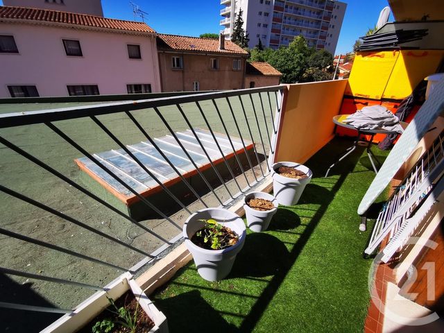 Appartement F3 à vendre - 3 pièces - 61.94 m2 - TOULON - 83 - PROVENCE-ALPES-COTE-D-AZUR - Century 21 Ouest Immo Appartement F3 à vendre - 3 pièces - 61.94 m2 - TOULON - 83 - PROVENCE-ALPES-COTE-D-AZUR - Century 21 Ouest Immo