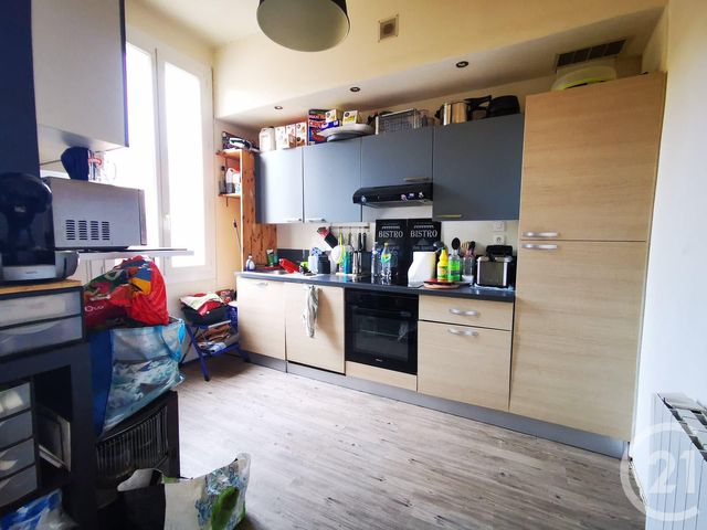 maison à vendre - 3 pièces - 50.0 m2 - TOULON - 83 - PROVENCE-ALPES-COTE-D-AZUR - Century 21 Ouest Immo maison à vendre - 3 pièces - 50.0 m2 - TOULON - 83 - PROVENCE-ALPES-COTE-D-AZUR - Century 21 Ouest Immo