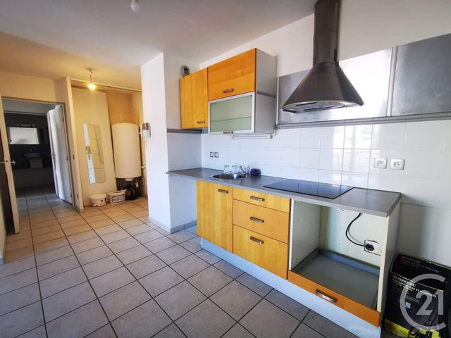Appartement F3 à vendre - 3 pièces - 52.5 m2 - LA SEYNE SUR MER - 83 - PROVENCE-ALPES-COTE-D-AZUR - Century 21 Ouest Immo Appartement F3 à vendre - 3 pièces - 52.5 m2 - LA SEYNE SUR MER - 83 - PROVENCE-ALPES-COTE-D-AZUR - Century 21 Ouest Immo