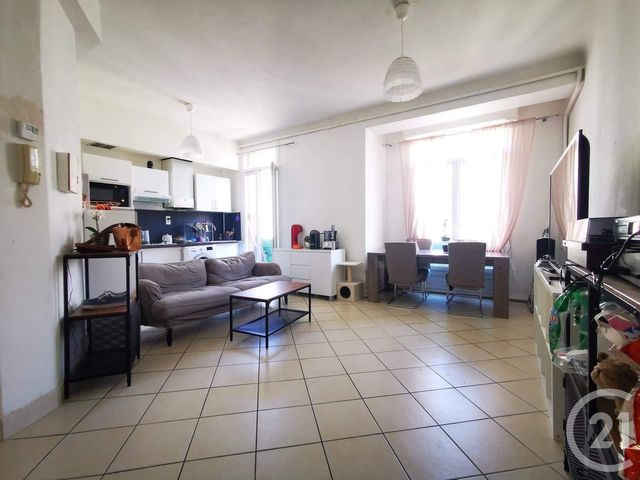 Appartement T3 à vendre - 3 pièces - 66.13 m2 - TOULON - 83 - PROVENCE-ALPES-COTE-D-AZUR - Century 21 Ouest Immo Appartement T3 à vendre - 3 pièces - 66.13 m2 - TOULON - 83 - PROVENCE-ALPES-COTE-D-AZUR - Century 21 Ouest Immo