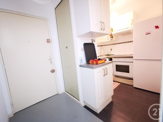 Appartement F1 à vendre - 1 pièce - 31.32 m2 - TOULON - 83 - PROVENCE-ALPES-COTE-D-AZUR - Century 21 Ouest Immo Appartement F1 à vendre - 1 pièce - 31.32 m2 - TOULON - 83 - PROVENCE-ALPES-COTE-D-AZUR - Century 21 Ouest Immo