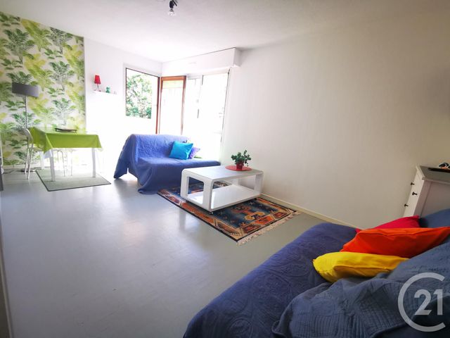 Appartement F1 à vendre - 1 pièce - 31.32 m2 - TOULON - 83 - PROVENCE-ALPES-COTE-D-AZUR - Century 21 Ouest Immo Appartement F1 à vendre - 1 pièce - 31.32 m2 - TOULON - 83 - PROVENCE-ALPES-COTE-D-AZUR - Century 21 Ouest Immo