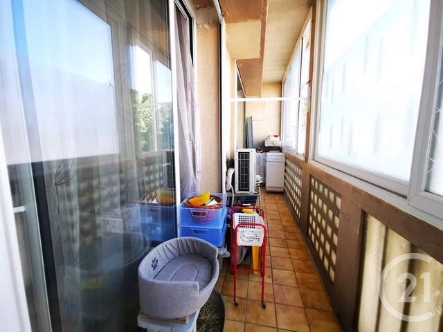 Afficher la photo en grand appartement à vendre - 2 pièces - 45.0 m2 - TOULON - 83 - PROVENCE-ALPES-COTE-D-AZUR - Century 21 Ouest Immo