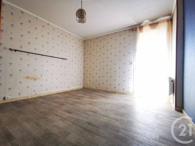 Afficher la photo en grand Appartement F4 à vendre - 4 pièces - 70.0 m2 - TOULON - 83 - PROVENCE-ALPES-COTE-D-AZUR - Century 21 Ouest Immo