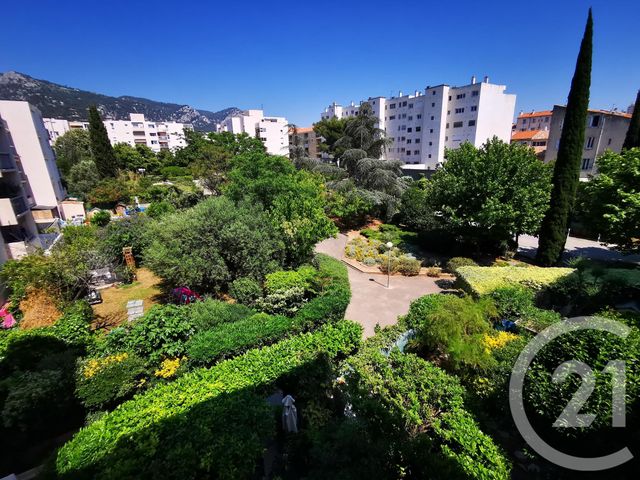 Afficher la photo en grand Appartement F4 à vendre - 4 pièces - 70.0 m2 - TOULON - 83 - PROVENCE-ALPES-COTE-D-AZUR - Century 21 Ouest Immo