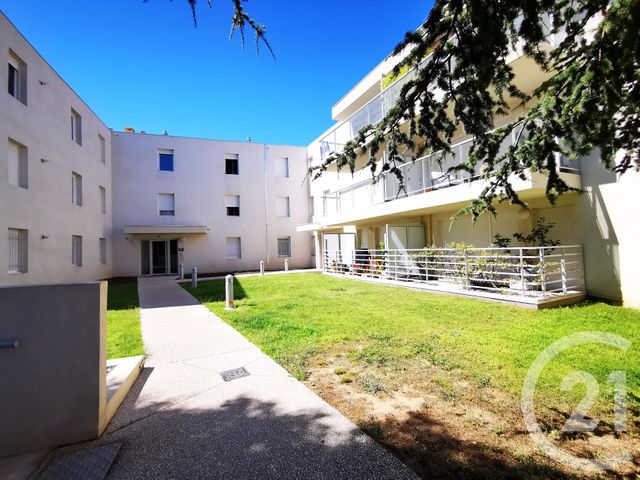 Afficher la photo en grand Appartement F3 à vendre - 3 pièces - 58.74 m2 - TOULON - 83 - PROVENCE-ALPES-COTE-D-AZUR - Century 21 Ouest Immo