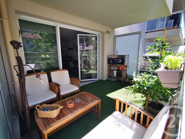 Afficher la photo en grand Appartement F3 à vendre - 3 pièces - 58.74 m2 - TOULON - 83 - PROVENCE-ALPES-COTE-D-AZUR - Century 21 Ouest Immo