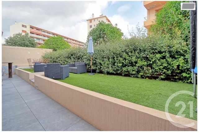 Afficher la photo en grand Appartement F4 à vendre - 4 pièces - 100.0 m2 - TOULON - 83 - PROVENCE-ALPES-COTE-D-AZUR - Century 21 Ouest Immo