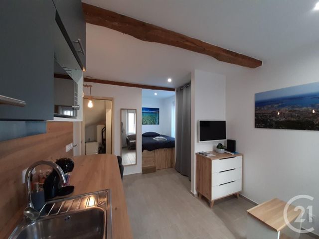 Studio à louer - 1 pièce - 17.0 m2 - TOULON - 83 - PROVENCE-ALPES-COTE-D-AZUR - Century 21 Ouest Immo