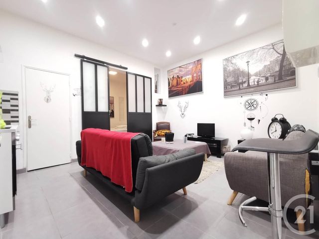 Appartement F1 à vendre - 1 pièce - 28.0 m2 - OLLIOULES - 83 - PROVENCE-ALPES-COTE-D-AZUR - Century 21 Ouest Immo