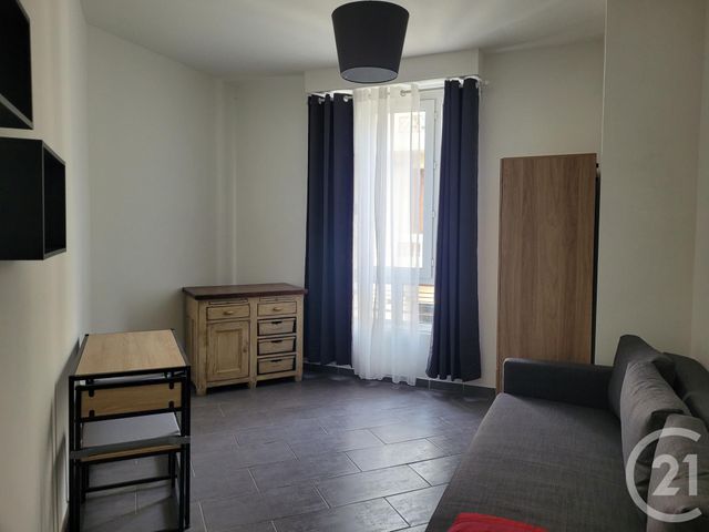Appartement F1 à louer - 1 pièce - 21.0 m2 - TOULON - 83 - PROVENCE-ALPES-COTE-D-AZUR - Century 21 Ouest Immo