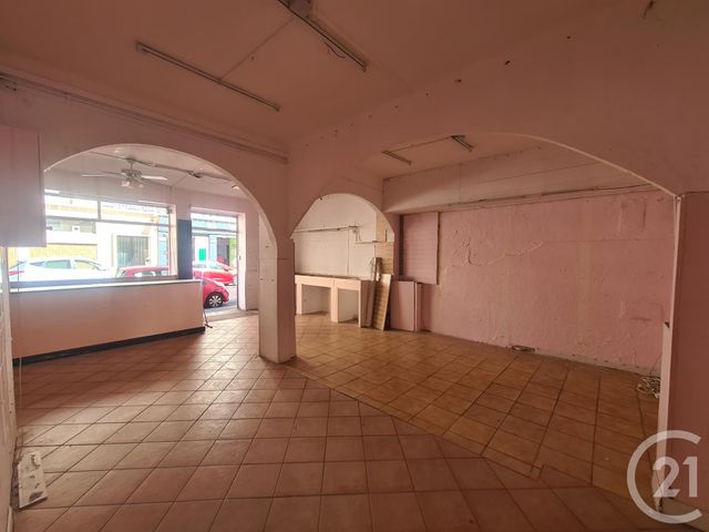 commerce à vendre - 62.34 m2 - TOULON - 83 - PROVENCE-ALPES-COTE-D-AZUR - Century 21 Ouest Immo
