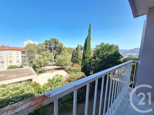 Appartement F3 à vendre - 3 pièces - 50.93 m2 - LA SEYNE SUR MER - 83 - PROVENCE-ALPES-COTE-D-AZUR - Century 21 Ouest Immo