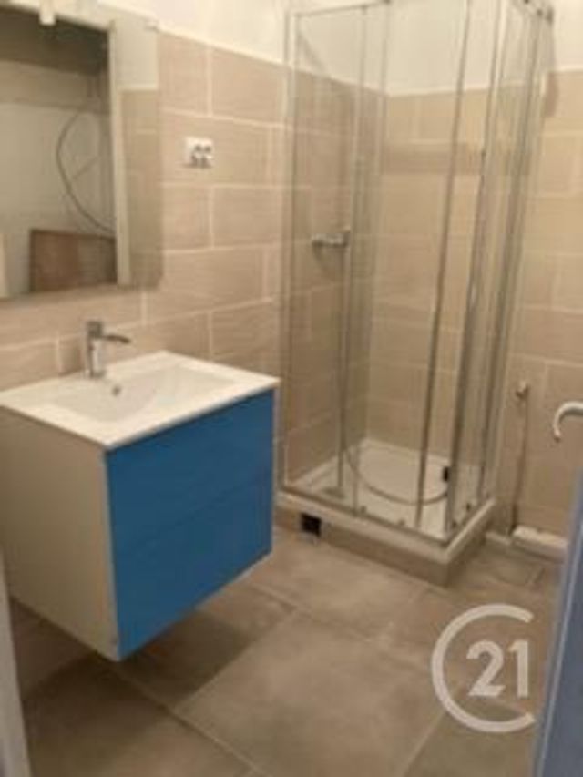 Appartement à vendre - 3 pièces - 54.32 m2 - TOULON - 83 - PROVENCE-ALPES-COTE-D-AZUR - Century 21 Ouest Immo