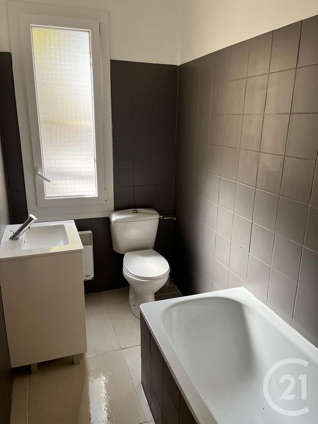 Appartement T2 à vendre - 2 pièces - 39.0 m2 - TOULON - 83 - PROVENCE-ALPES-COTE-D-AZUR - Century 21 Ouest Immo