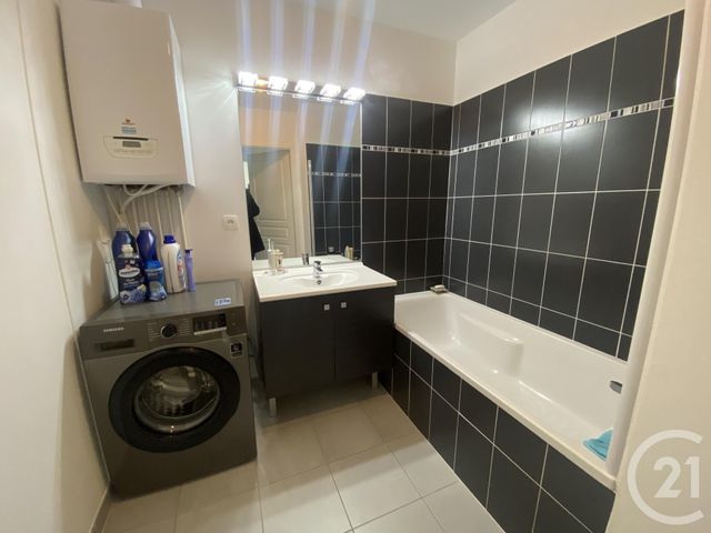 Appartement T2 à vendre - 2 pièces - 42.0 m2 - TOULON - 83 - PROVENCE-ALPES-COTE-D-AZUR - Century 21 Ouest Immo