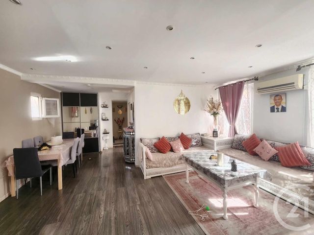 Afficher la photo en grand Appartement F5 à vendre - 7 pièces - 180.0 m2 - TOULON - 83 - PROVENCE-ALPES-COTE-D-AZUR - Century 21 Ouest Immo