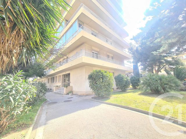 Appartement F5 à vendre - 5 pièces - 136.13 m2 - TOULON - 83 - PROVENCE-ALPES-COTE-D-AZUR - Century 21 Ouest Immo