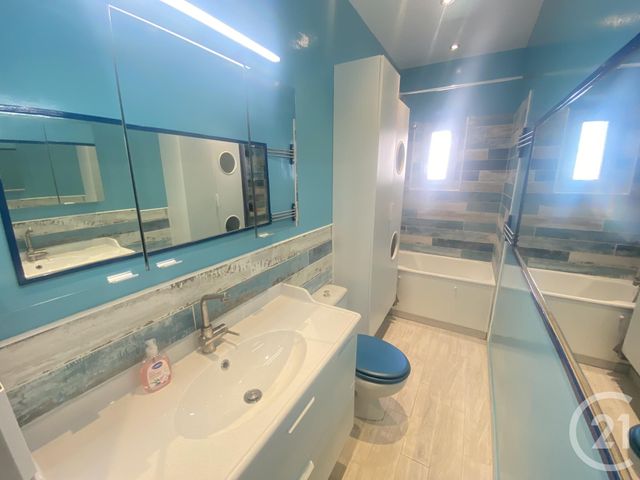 Appartement F3 à vendre - 3 pièces - 67.0 m2 - TOULON - 83 - PROVENCE-ALPES-COTE-D-AZUR - Century 21 Ouest Immo