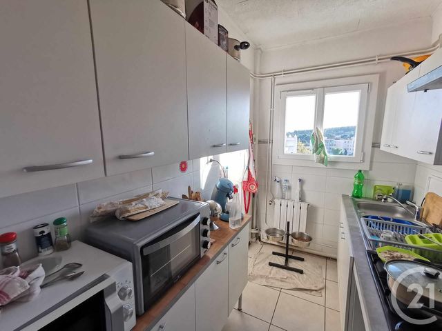 Appartement à vendre - 3 pièces - 51.45 m2 - TOULON - 83 - PROVENCE-ALPES-COTE-D-AZUR - Century 21 Ouest Immo