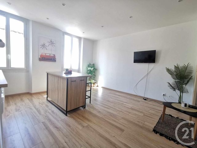 Appartement F2 bis à louer - 2 pièces - 38.53 m2 - TOULON - 83 - PROVENCE-ALPES-COTE-D-AZUR - Century 21 Ouest Immo