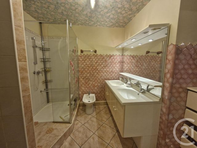 Appartement F4 à louer - 4 pièces - 103.2 m2 - TOULON - 83 - PROVENCE-ALPES-COTE-D-AZUR - Century 21 Ouest Immo