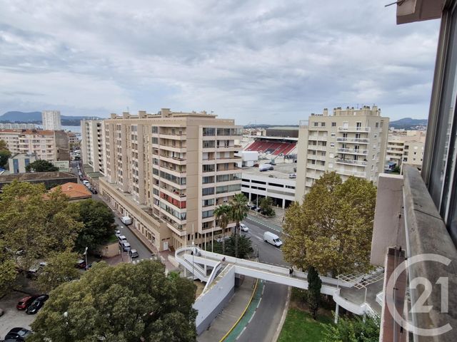 Appartement F4 à louer - 4 pièces - 103.2 m2 - TOULON - 83 - PROVENCE-ALPES-COTE-D-AZUR - Century 21 Ouest Immo