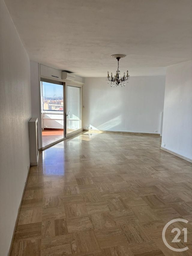 Appartement F4 à louer - 4 pièces - 103.2 m2 - TOULON - 83 - PROVENCE-ALPES-COTE-D-AZUR - Century 21 Ouest Immo