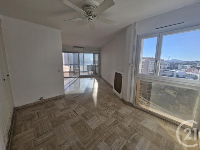 Appartement F4 à louer - 4 pièces - 103.2 m2 - TOULON - 83 - PROVENCE-ALPES-COTE-D-AZUR - Century 21 Ouest Immo