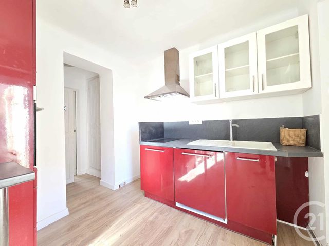 Appartement T2 à vendre - 2 pièces - 35.0 m2 - TOULON - 83 - PROVENCE-ALPES-COTE-D-AZUR - Century 21 Ouest Immo
