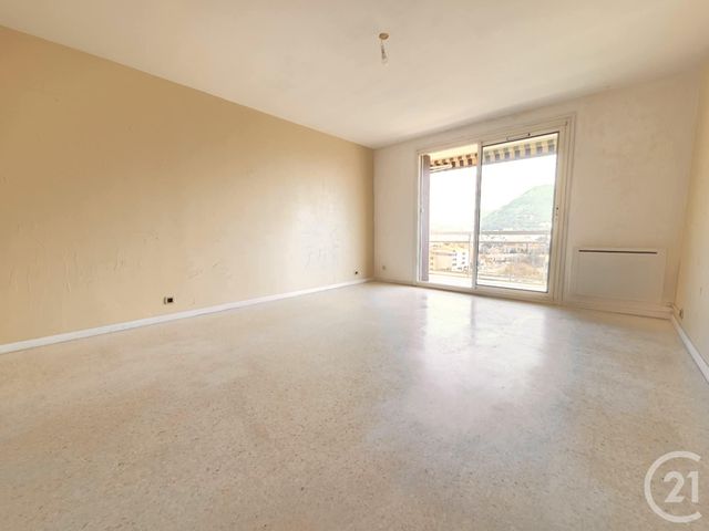 Afficher la photo en grand Appartement à vendre - 3 pièces - 72.0 m2 - TOULON - 83 - PROVENCE-ALPES-COTE-D-AZUR - Century 21 Ouest Immo