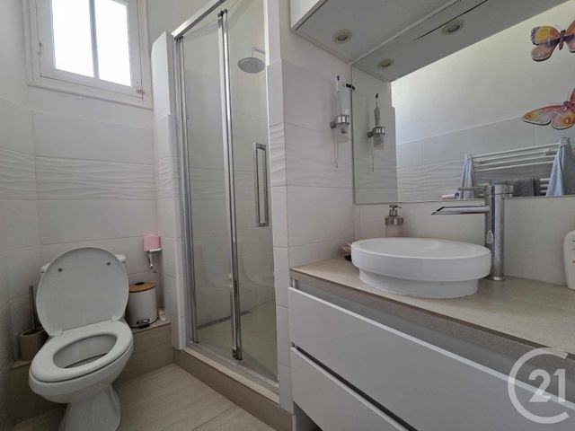 Appartement F3 à vendre - 3 pièces - 54.0 m2 - TOULON - 83 - PROVENCE-ALPES-COTE-D-AZUR - Century 21 Ouest Immo