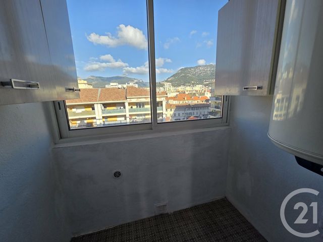 Appartement à vendre - 3 pièces - 58.0 m2 - TOULON - 83 - PROVENCE-ALPES-COTE-D-AZUR - Century 21 Ouest Immo