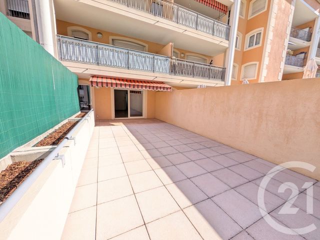 Appartement T3 à vendre - 3 pièces - 75.39 m2 - TOULON - 83 - PROVENCE-ALPES-COTE-D-AZUR - Century 21 Ouest Immo