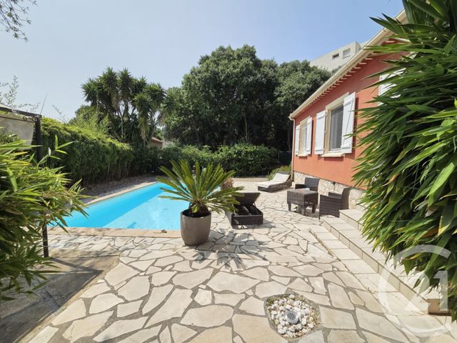 maison - TOULON - 83