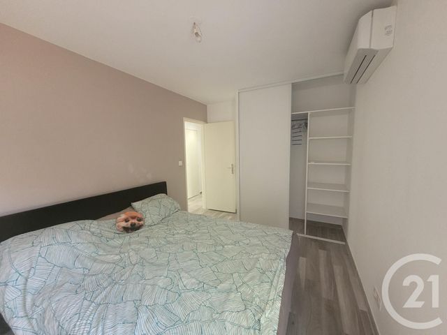 Afficher la photo en grand Appartement T3 à vendre - 3 pièces - 59.73 m2 - TOULON - 83 - PROVENCE-ALPES-COTE-D-AZUR - Century 21 Ouest Immo