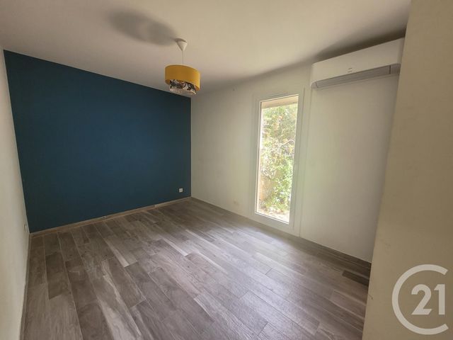 Afficher la photo en grand Appartement T3 à vendre - 3 pièces - 59.73 m2 - TOULON - 83 - PROVENCE-ALPES-COTE-D-AZUR - Century 21 Ouest Immo