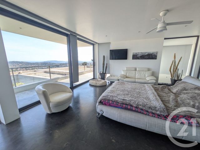 maison à vendre - 4 pièces - 348.0 m2 - TOULON - 83 - PROVENCE-ALPES-COTE-D-AZUR - Century 21 Ouest Immo