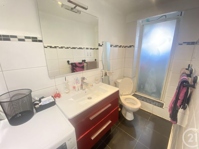 Appartement F3 à vendre - 3 pièces - 56.0 m2 - TOULON - 83 - PROVENCE-ALPES-COTE-D-AZUR - Century 21 Ouest Immo